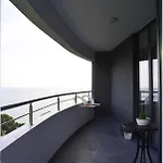 Апартаменты By The Sea 1 - Luxurious