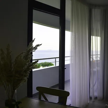 By The Sea 1 - Luxurious Durrës